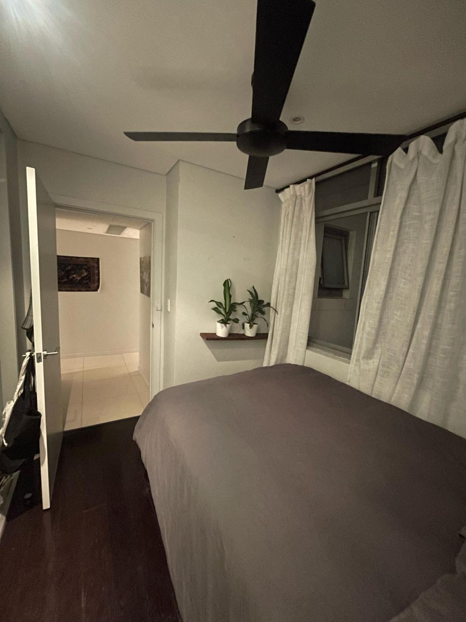 Apartment A Modern Two Bedroom Apartment! Quiet, Secure And 1 Minute Walk To Bondi Beach!